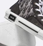 B23 High-Top Sneaker – Dior