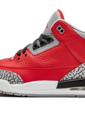 jordan-kids-air-jordan-3-retro-gs-red-cement-unite_15158251_43076498_2048